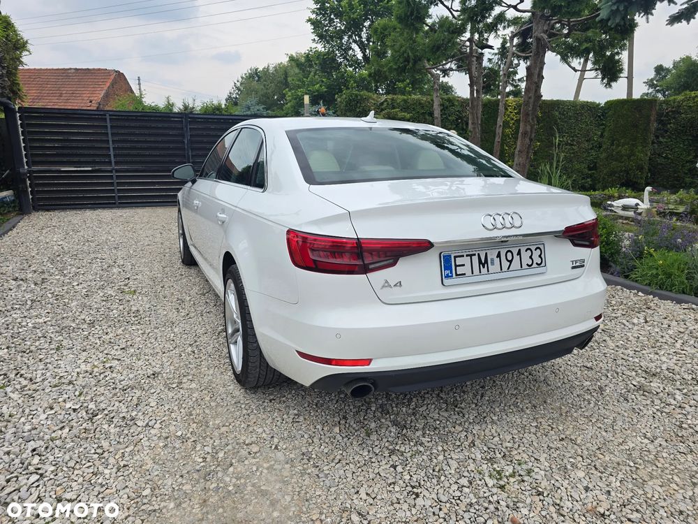 Audi A4 Limousine 2.0 TFSI quattro S tronic design - 5