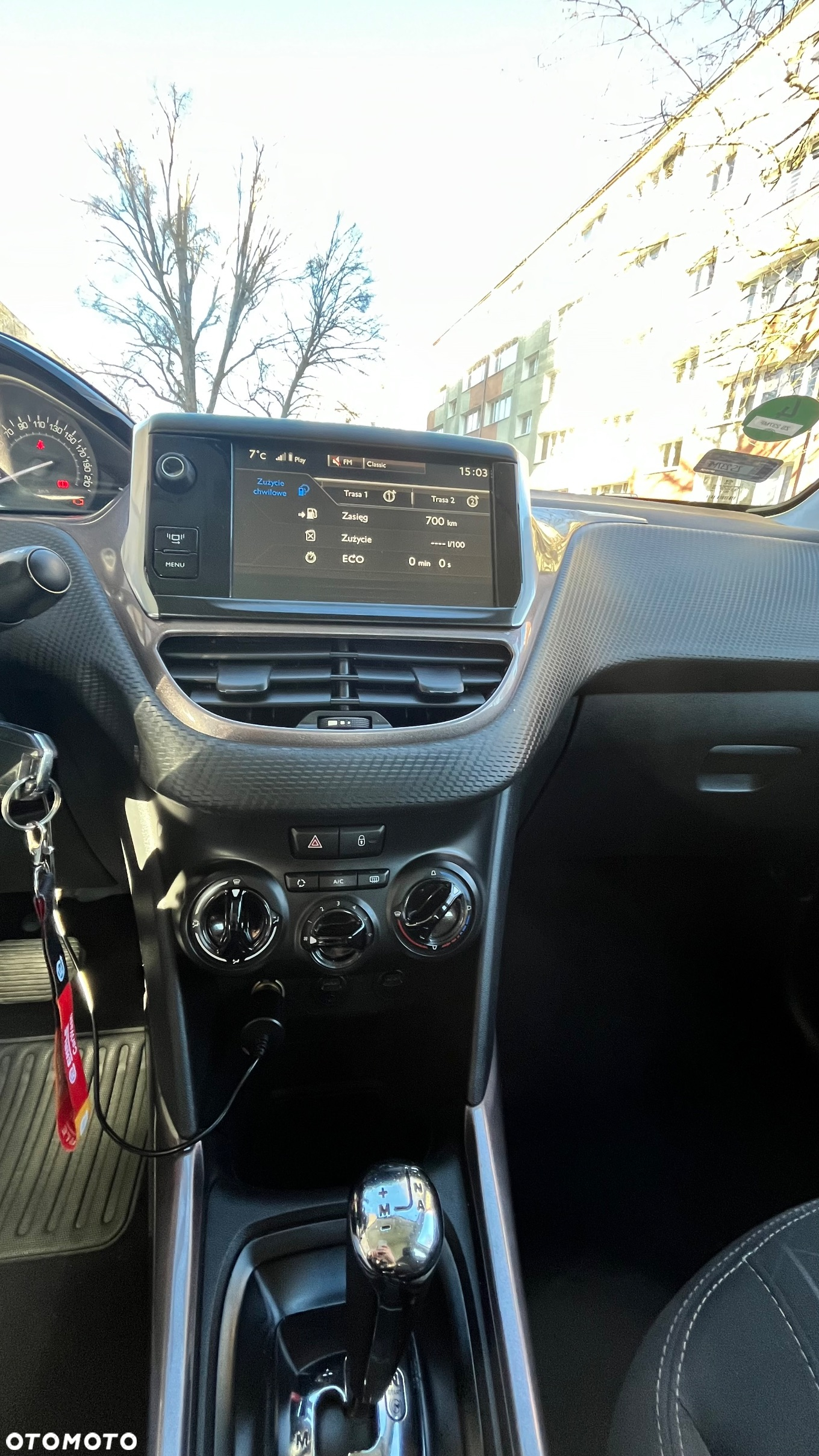 Peugeot 2008 - 14