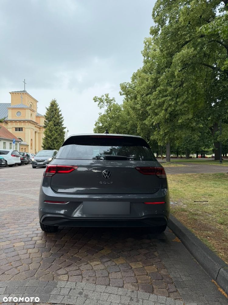 Volkswagen Golf - 9