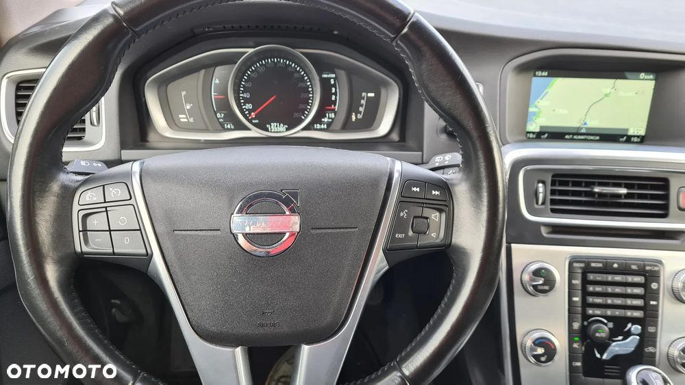 Volvo V60 D4 AWD Ocean Race - 12