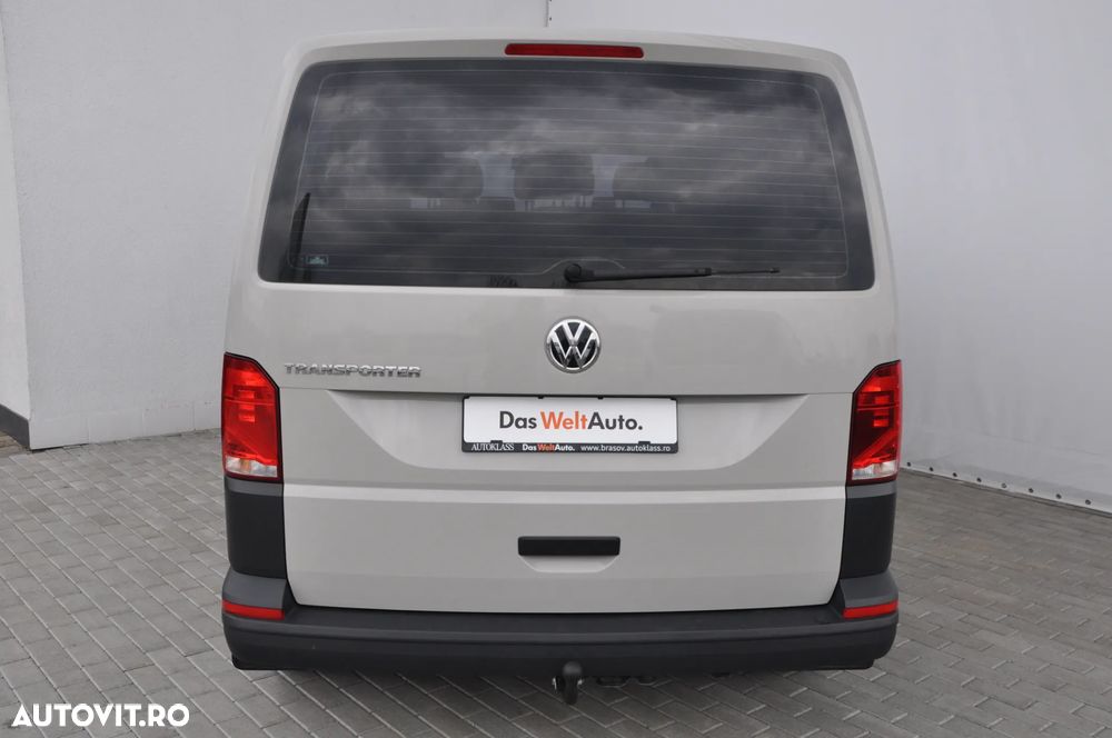Volkswagen Transporter - 4