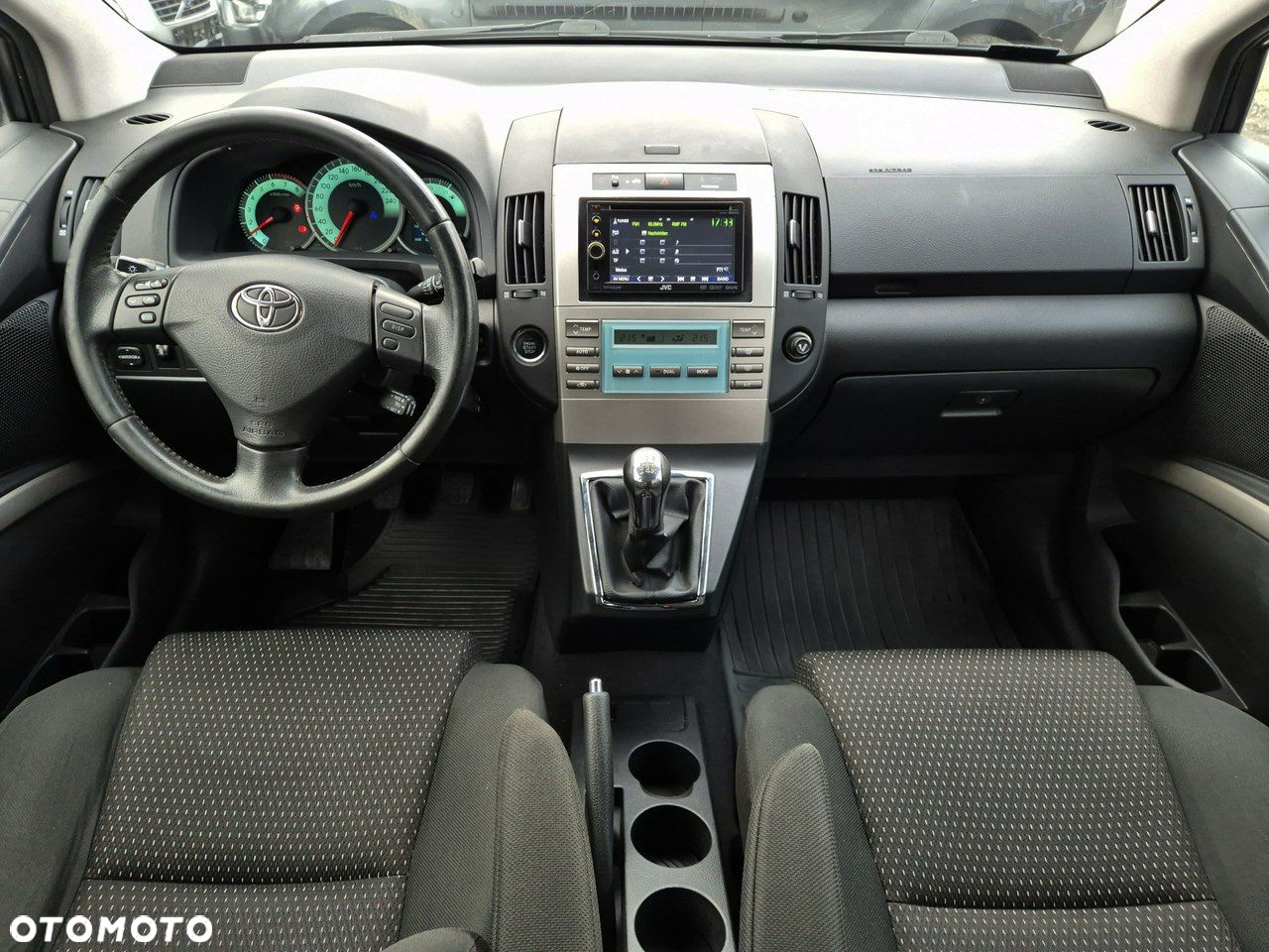 Toyota Corolla Verso 1.6 Terra - 22