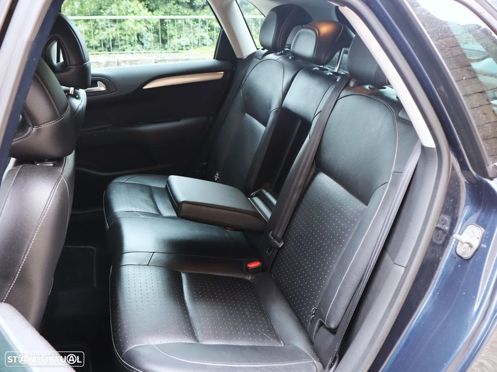 Citroën C4 1.6 HDi Exclusive - 33