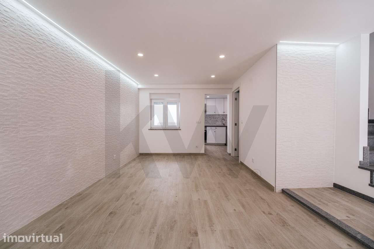 Moradia T2 Totalmente Remodelada em Alfarelos - Grande imagem: 4/40