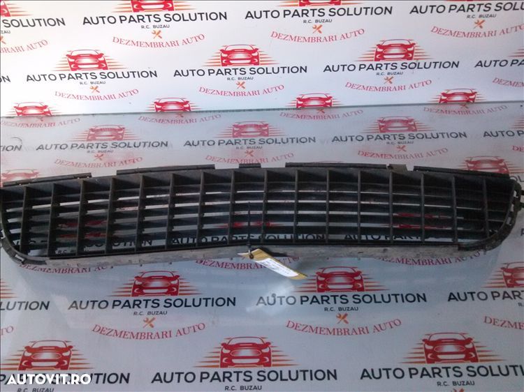 grila capota fata opel vectra c 1.8 b an fabr. 2008 - 1