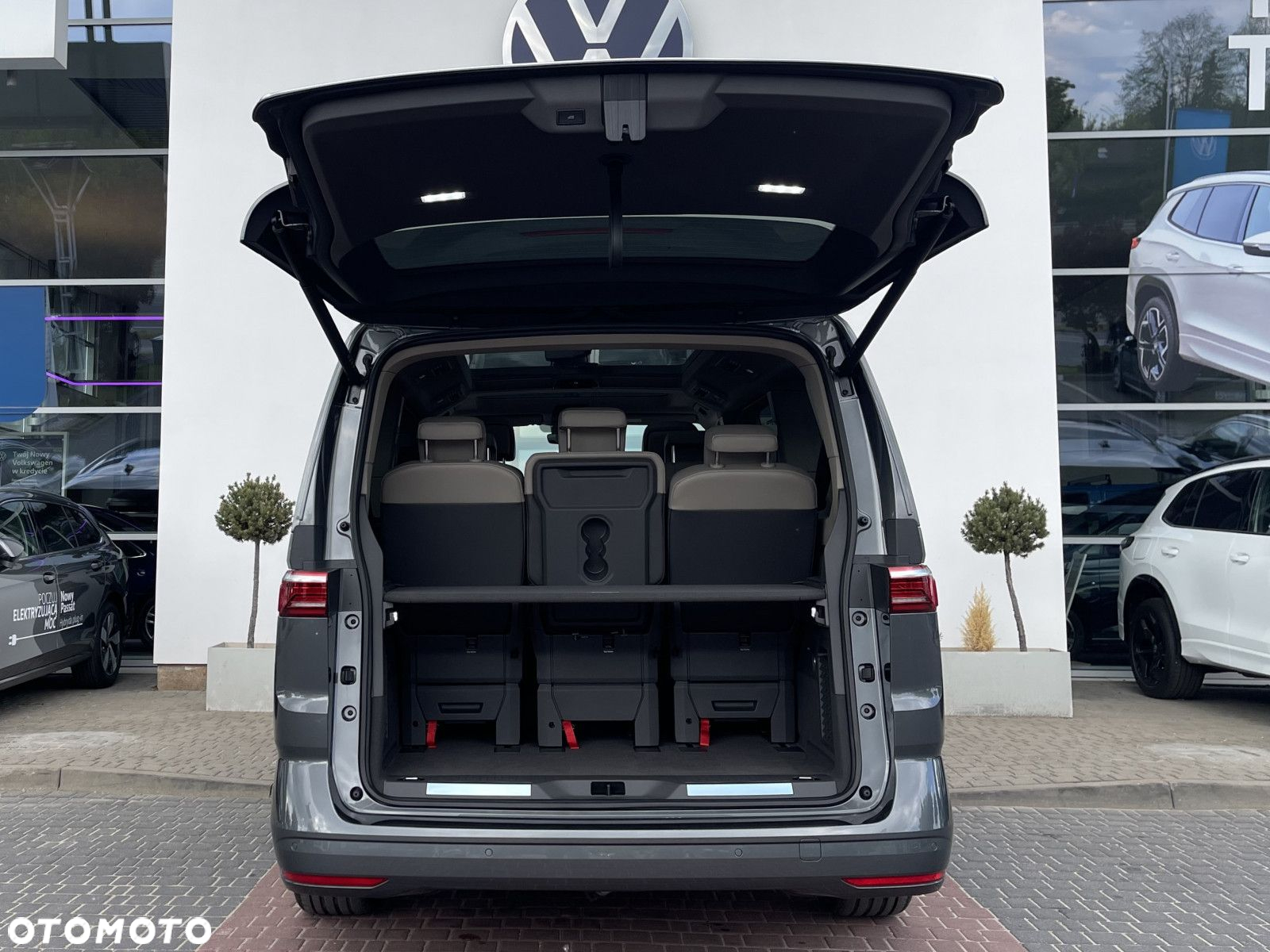 Volkswagen Multivan - 6