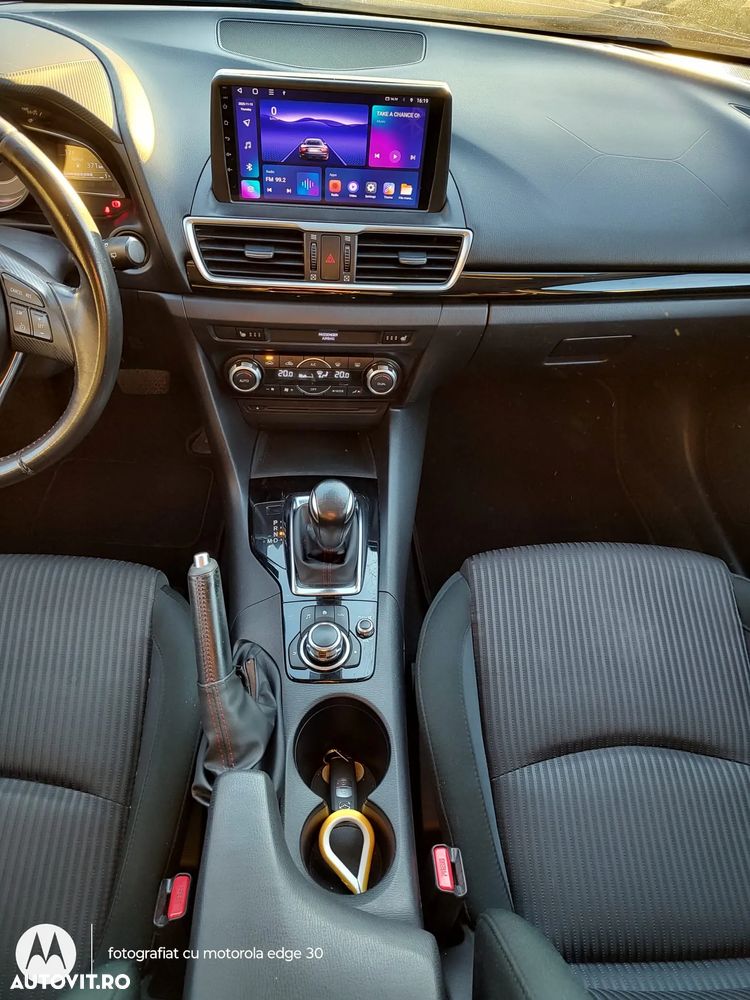Mazda 3 SKYACTIV-G 120 Automatik Center-Line - 27