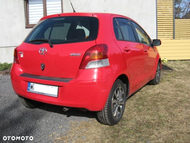 Toyota Yaris 1.33 Luna - 9