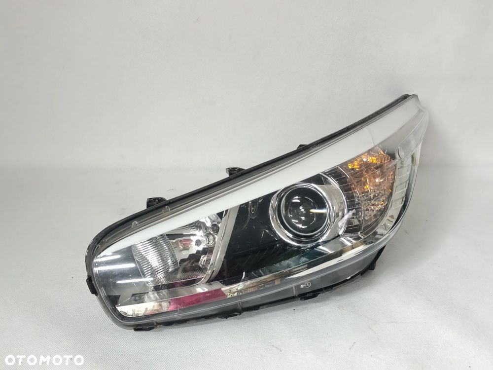 KIA CEED II PRO CEED 12-18r LAMPA PRZEDNIA LEWA 11pin ODYGINAŁ EUROPA - 2