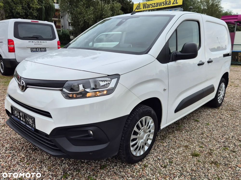 Toyota Proace City }{ Automat }{ 130KM }{ FV VAT }{ 2x drzwi przesuwne }{ Webasto } - 1