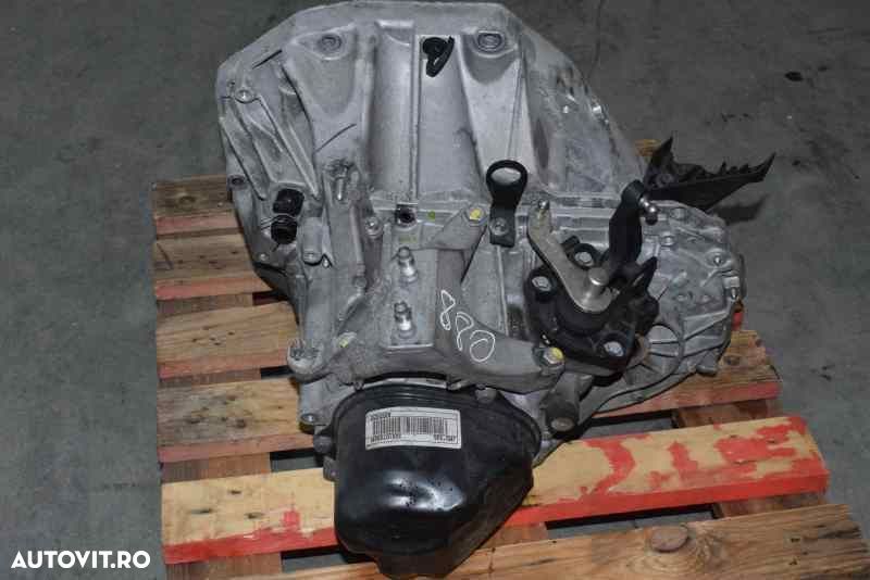 Cutie de viteze Dacia Sandero II; 1.5 DCI; 5 Trepte - 1