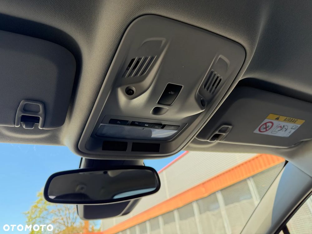 Opel Astra 1.2 T Elegance S&S - 30