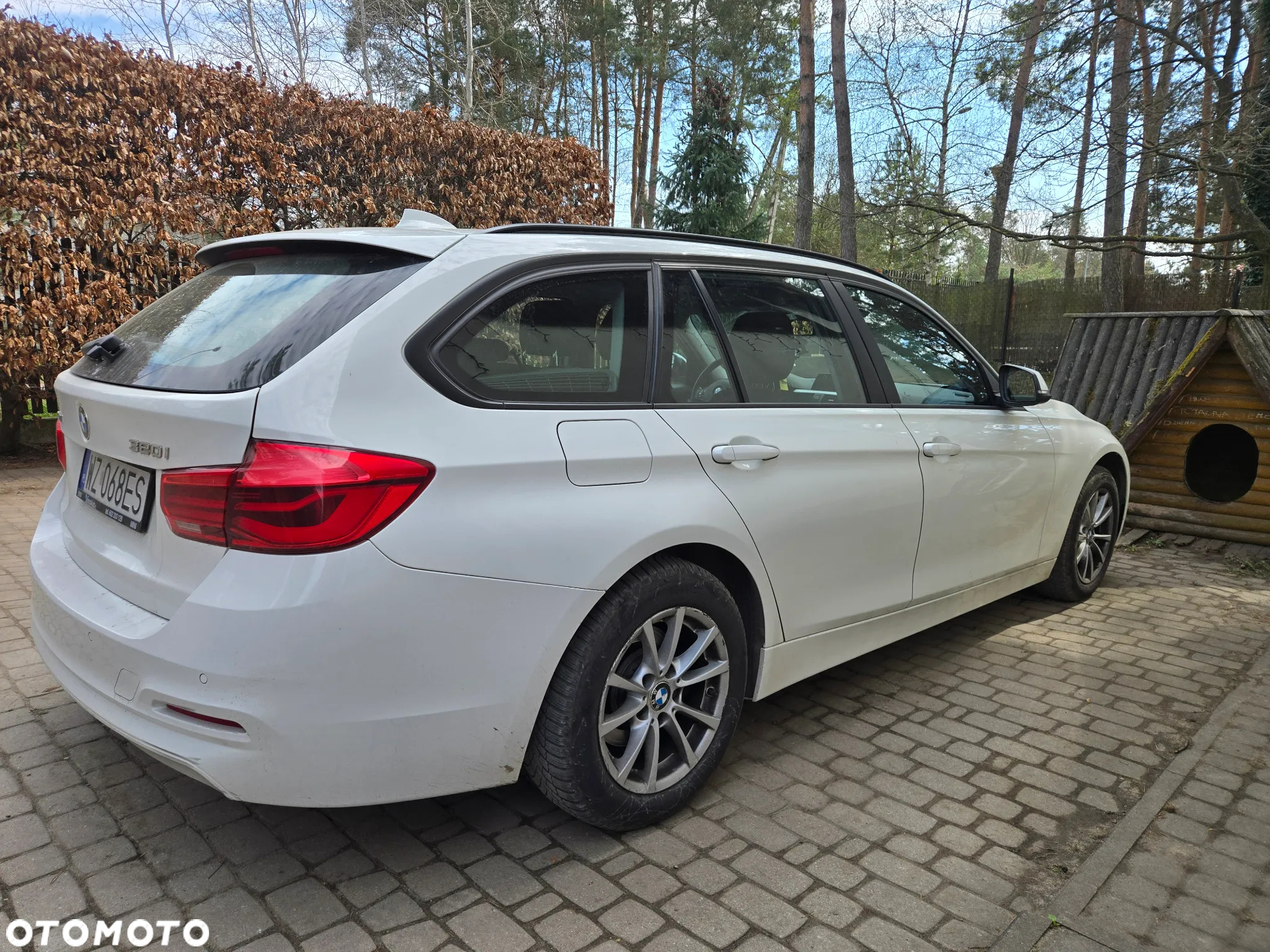BMW Seria 3 320i - 2