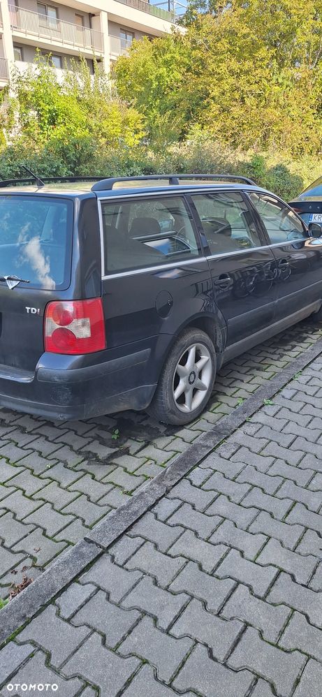 Volkswagen Passat - 8