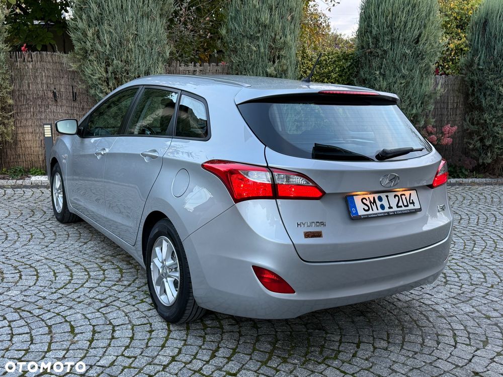 Hyundai i30 1.6 Comfort - 7