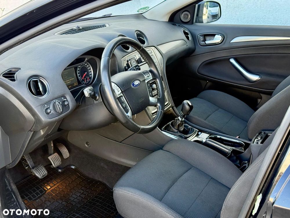 Ford Mondeo 2.0 TDCi Titanium - 15