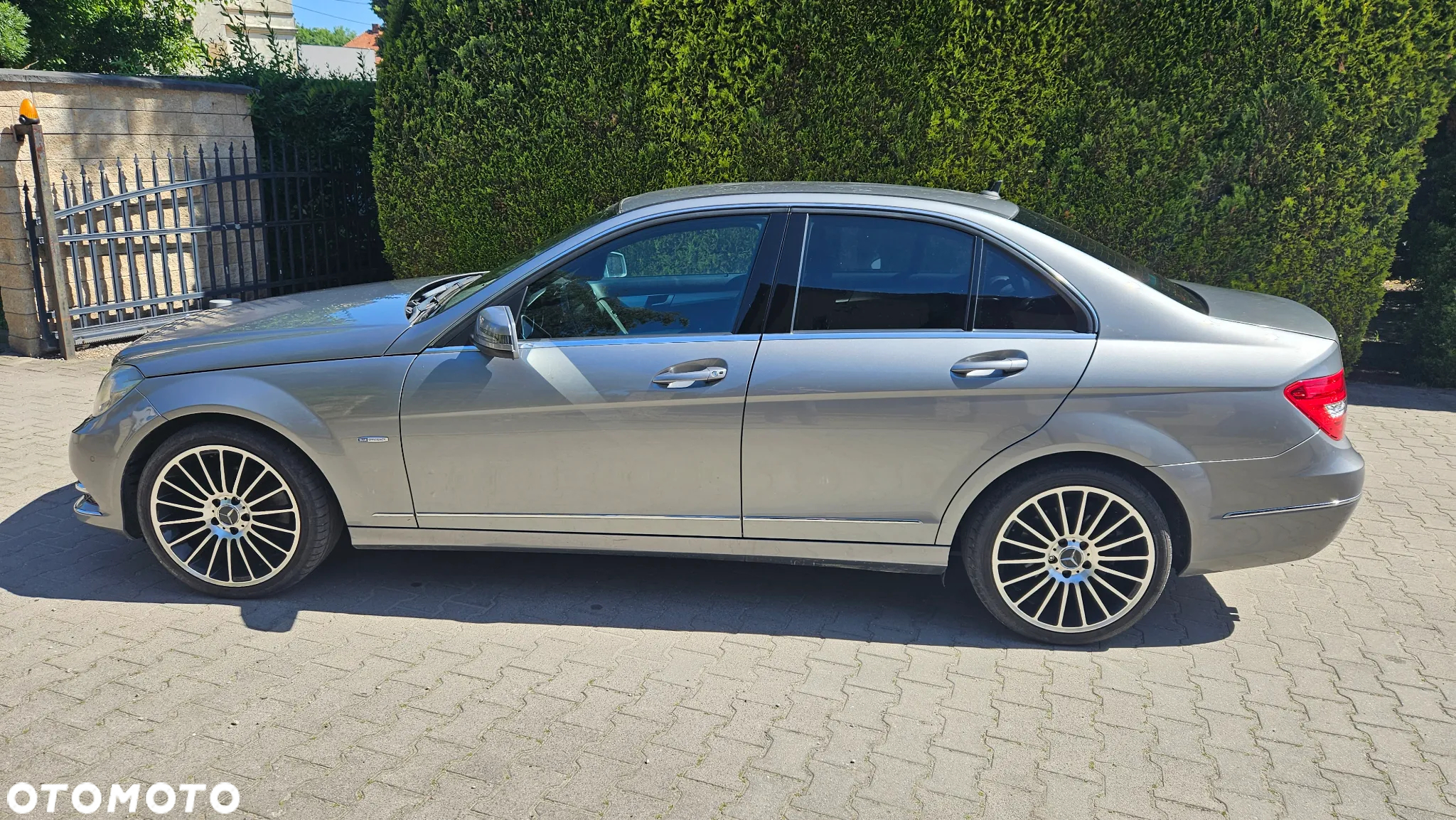 Mercedes-Benz Klasa C 180 CGI Automatik BlueEFFICIENCY Avantgarde - 5