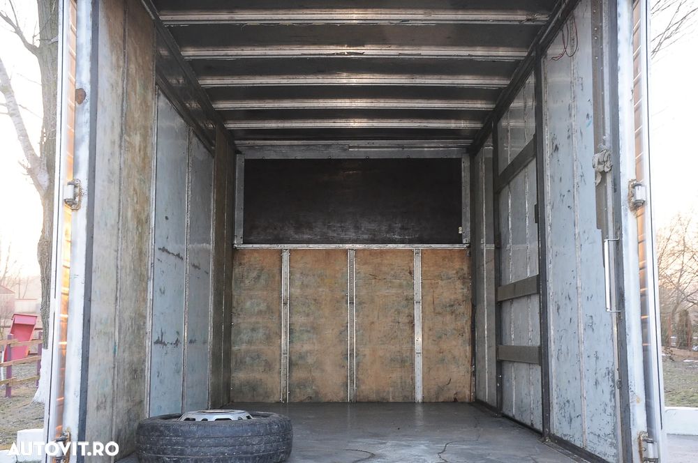 Mercedes-Benz Sprinter - 5