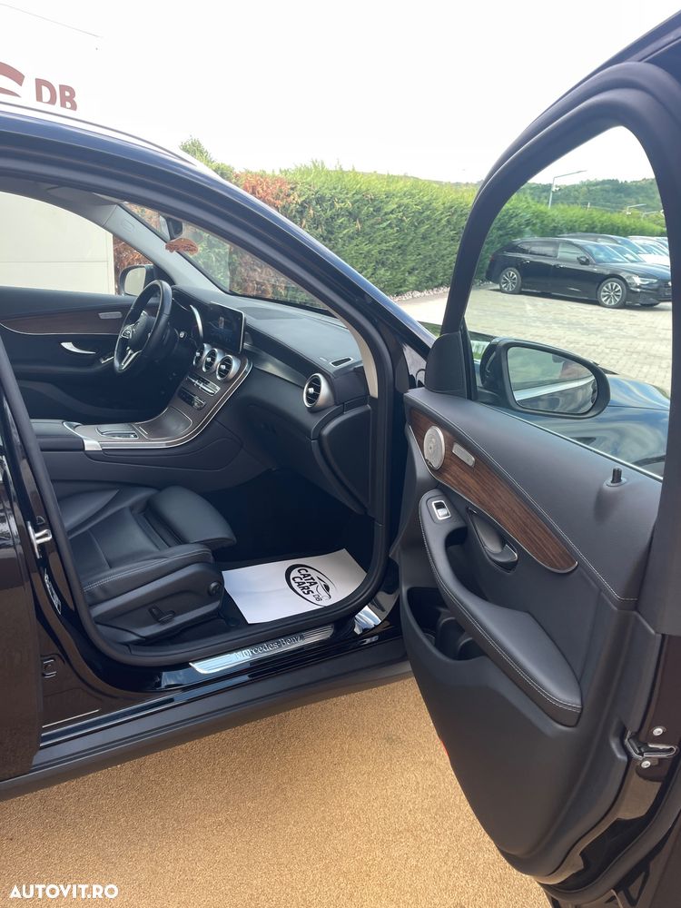 Mercedes-Benz GLC 220 d 4MATIC 9G-TRONIC - 22