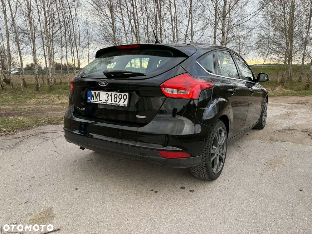 Ford Focus 1.0 EcoBoost Titanium - 5