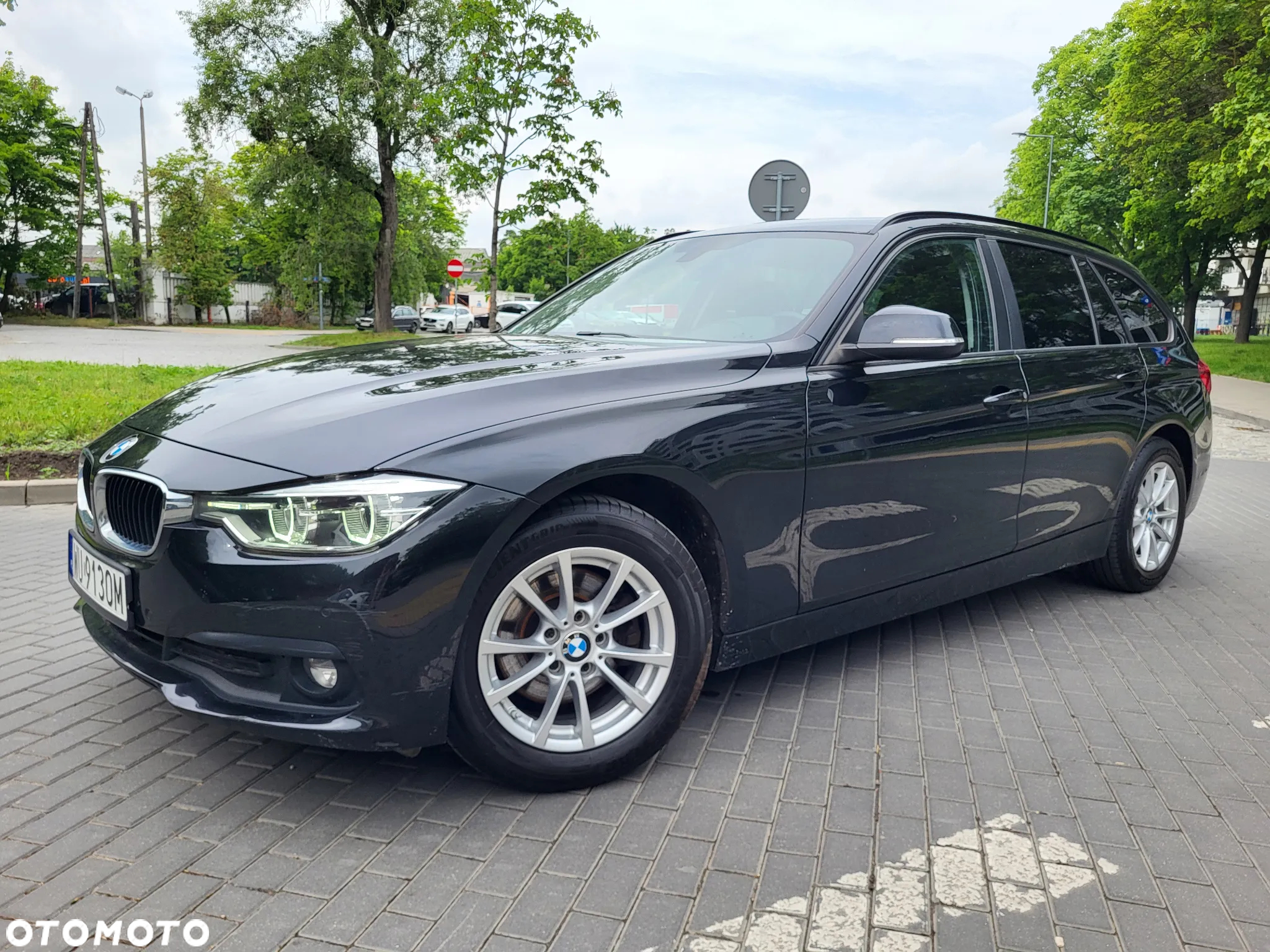 BMW Seria 3 320d Touring - 3