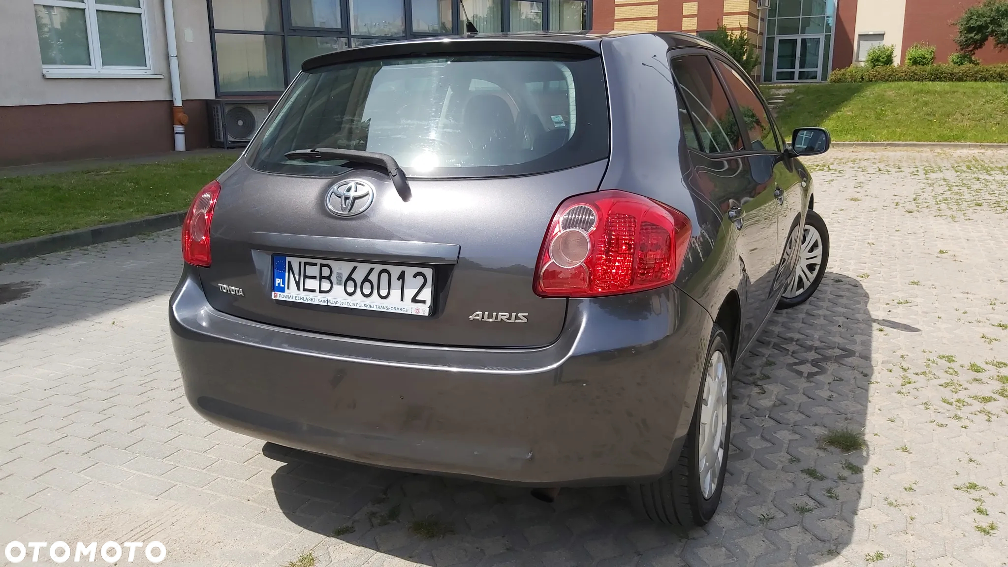 Toyota Auris 2.0 D-4D Executive - 3