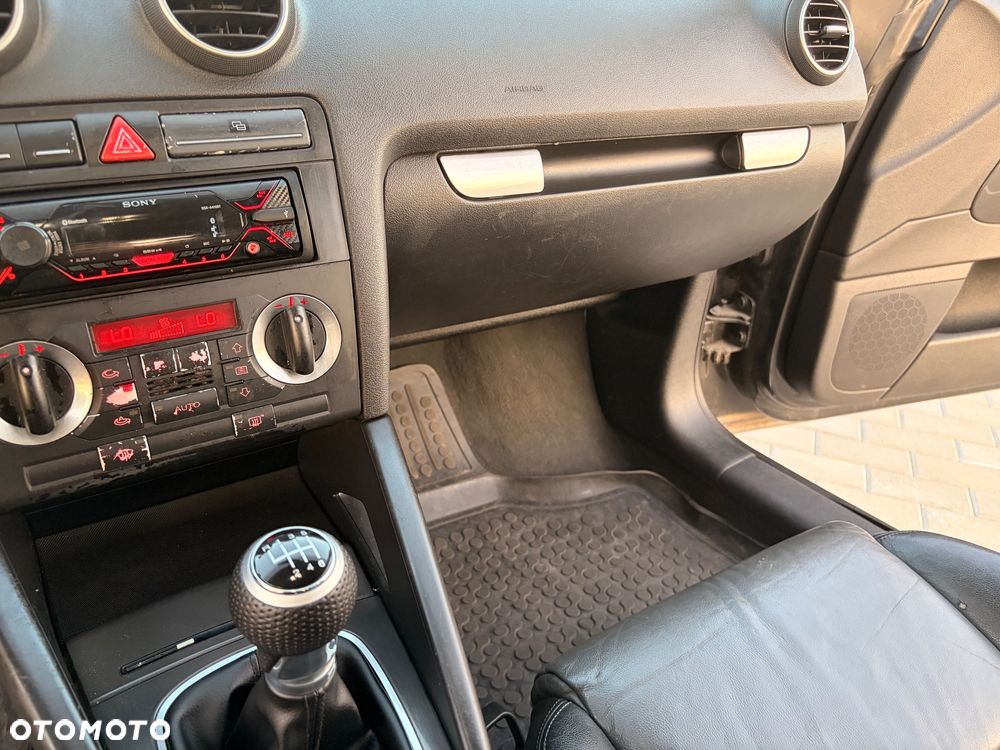Audi A3 3-drzwiowe 2.0 TDI Ambiente - 30