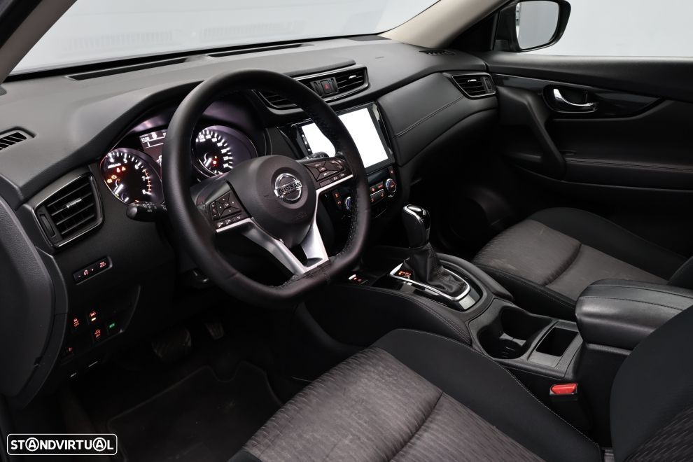 Nissan X-Trail 1.3 DIG-T N-Connecta DCT - 22