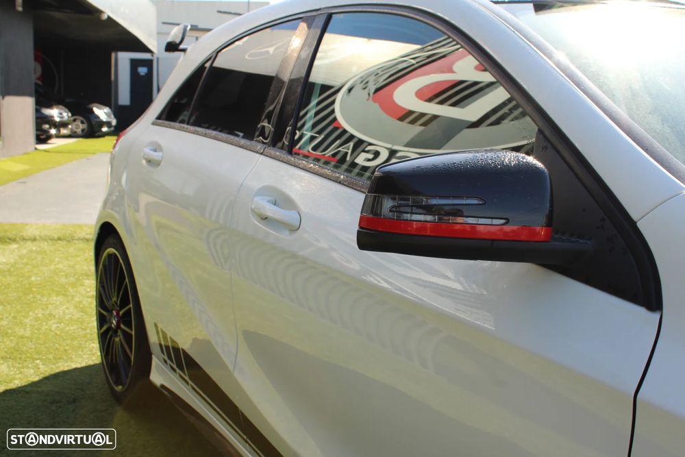 Mercedes-Benz A 45 AMG 4-Matic - 14