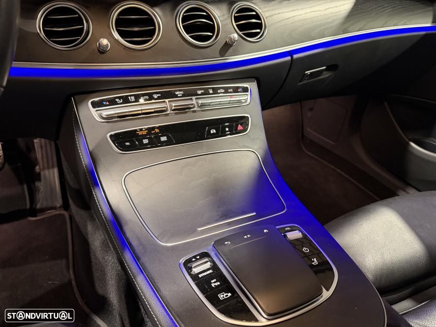 Mercedes-Benz E 300 de Avantgarde 4Matic - 15