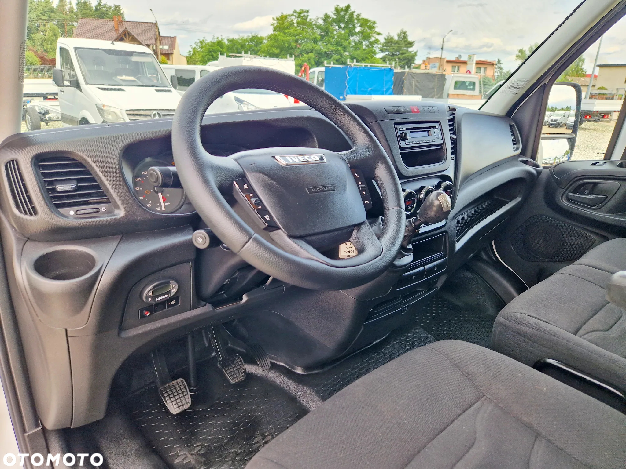 Iveco IVECO 35S15 2.3 HPI 150 KONNY KONTENER 4.3 M WINDA KLIMA WEBASTO GWARANCJA - 11