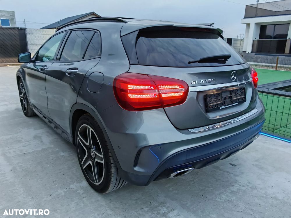 Mercedes-Benz GLA 200 7G-DCT AMG Line - 19