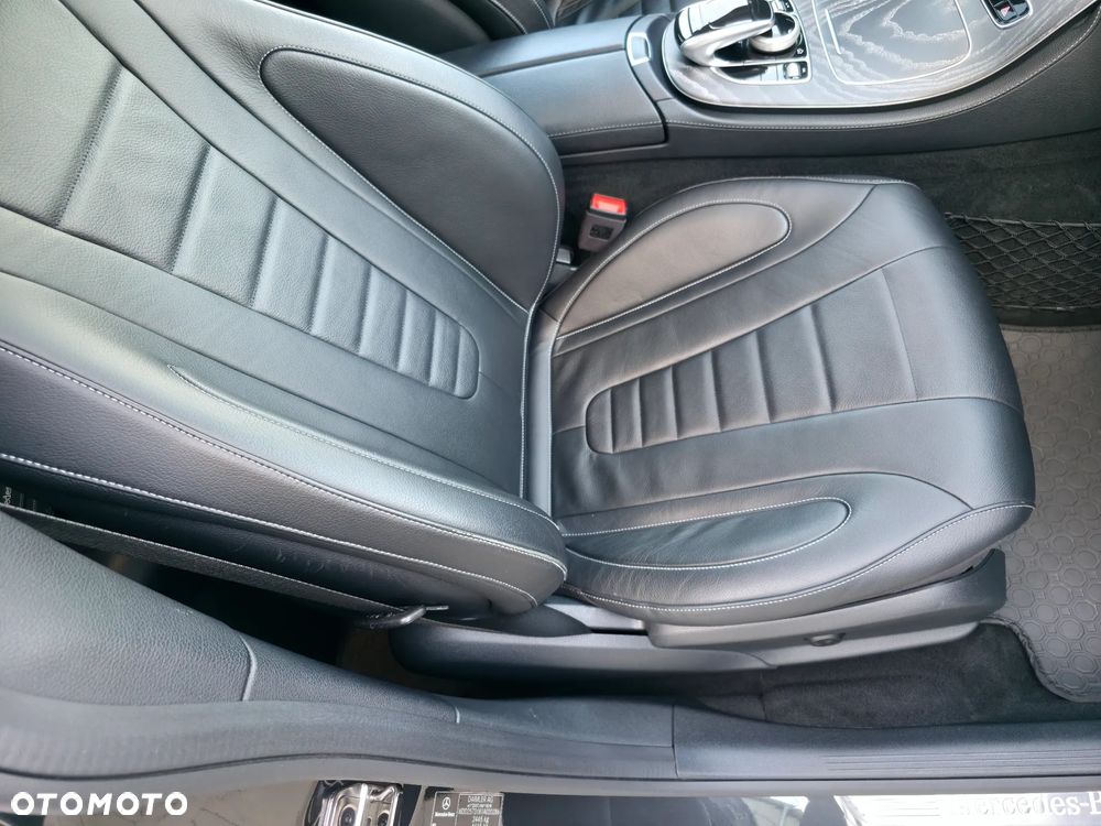 Mercedes-Benz CLS 300 d 9G-TRONIC AMG Line - 36