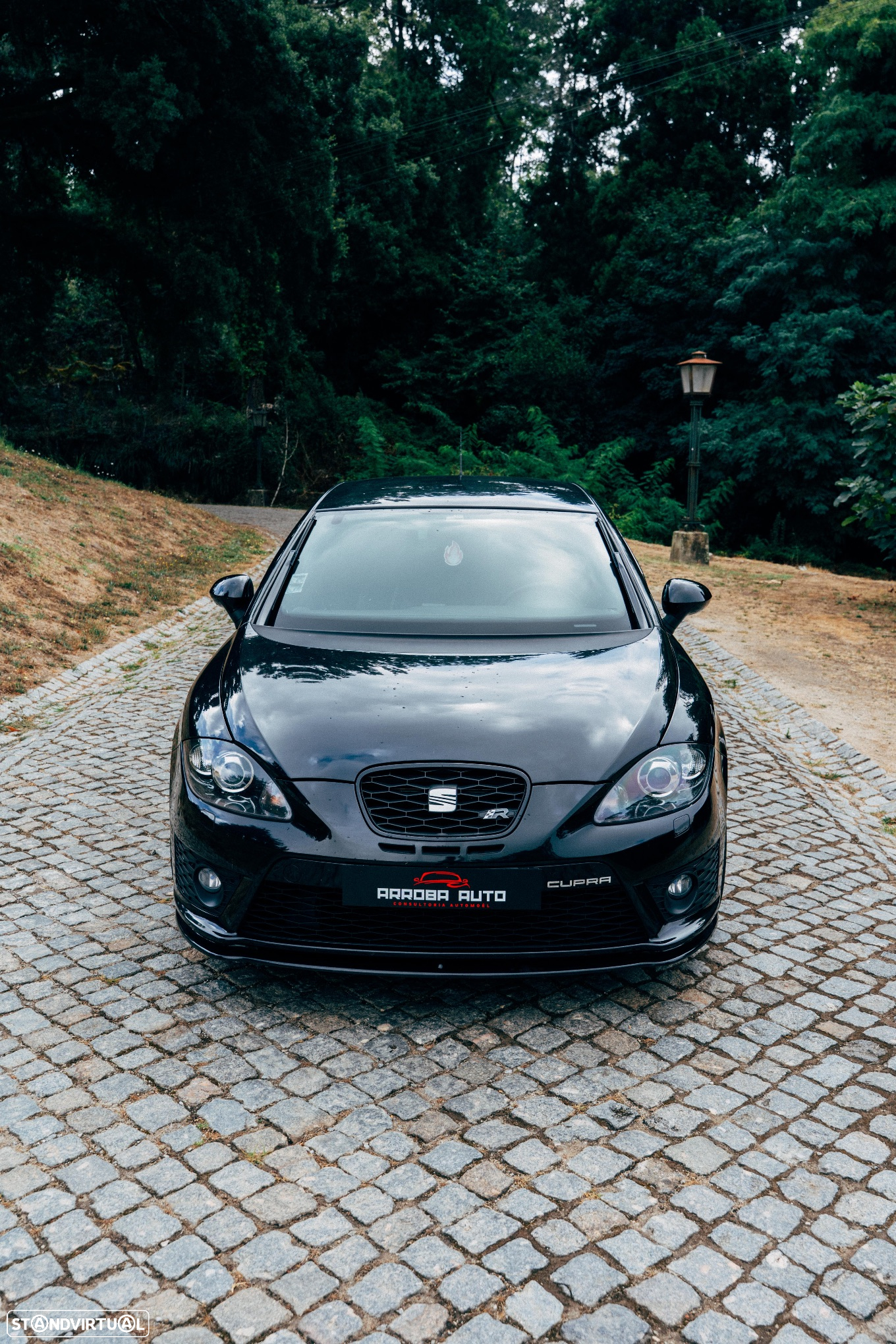 SEAT Leon 2.0 TSI Cupra R - 2