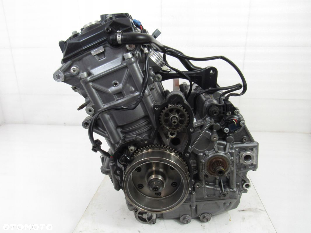 Silnik + koło magnesowe KTM Duke 790, 19r ABS - 7