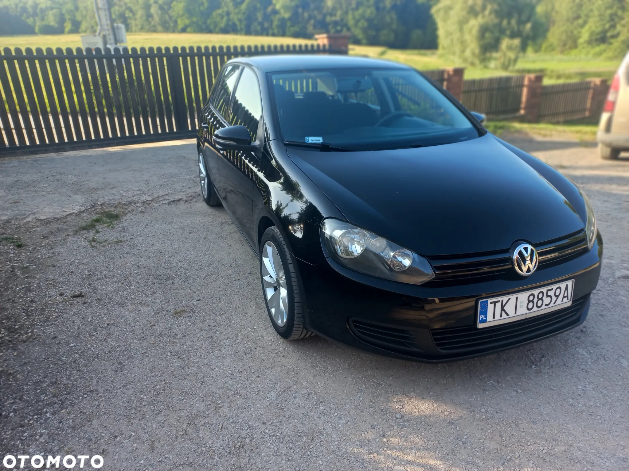Volkswagen Golf - 2