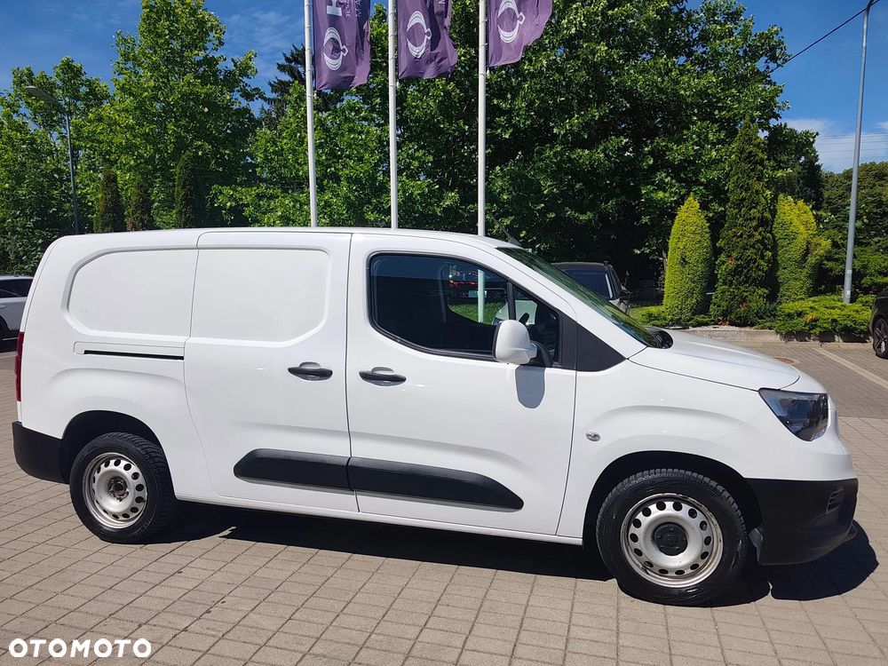 Opel COMBO - 4