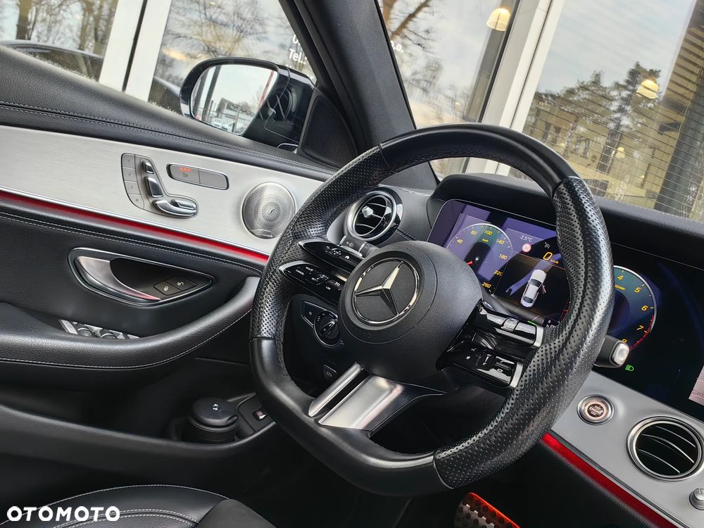 Mercedes-Benz Klasa E 450 4-Matic AMG - 26