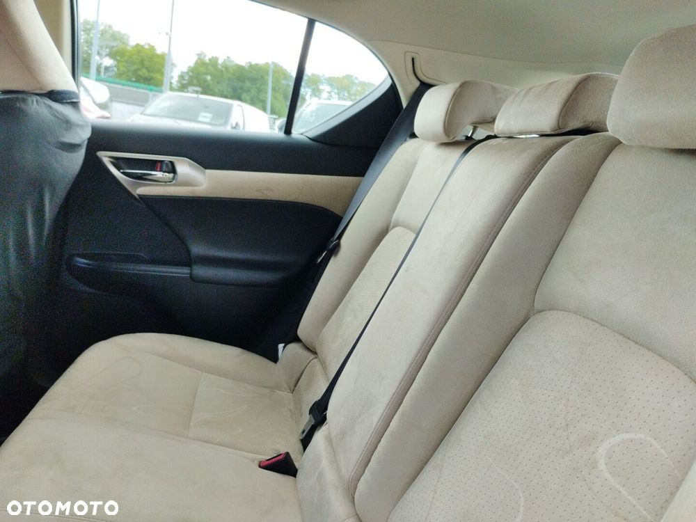 Lexus CT 200h Elegance - 11