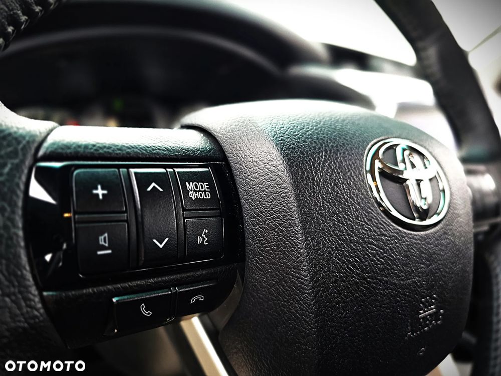 Toyota Hilux Arctic 4x4 - 26