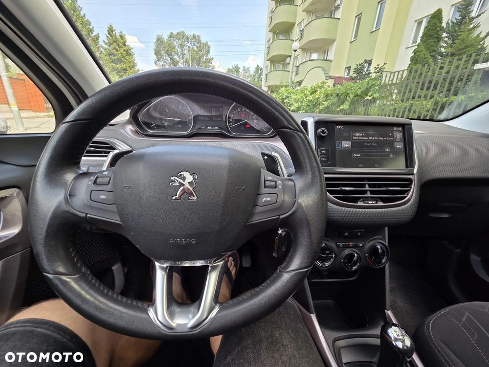 Peugeot 2008 - 14