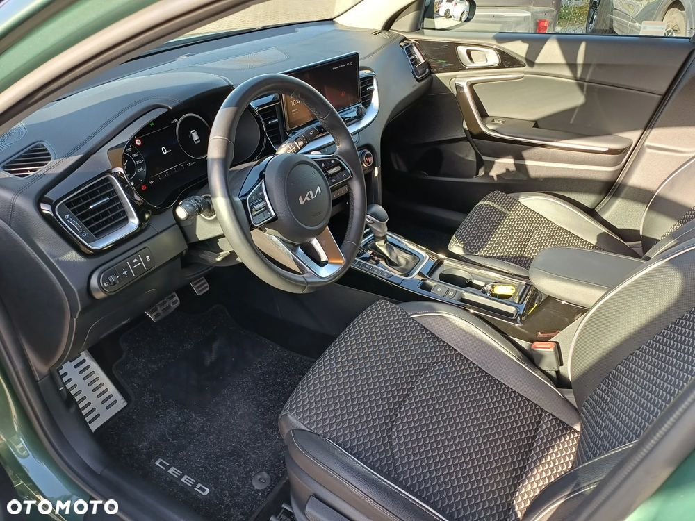 Kia Ceed 1.5 T-GDI Tribute DCT - 15
