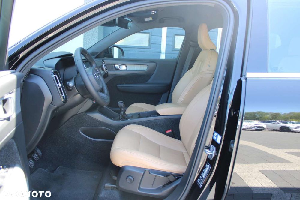Volvo XC 40 - 19