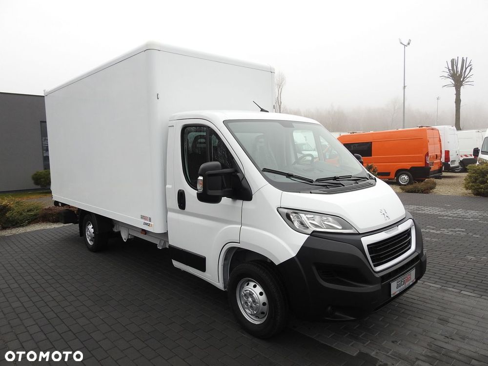 Peugeot BOXER KONTENER WINDA 8 PALET TEMPOMAT KLIMATYZACJA  140KM - 5