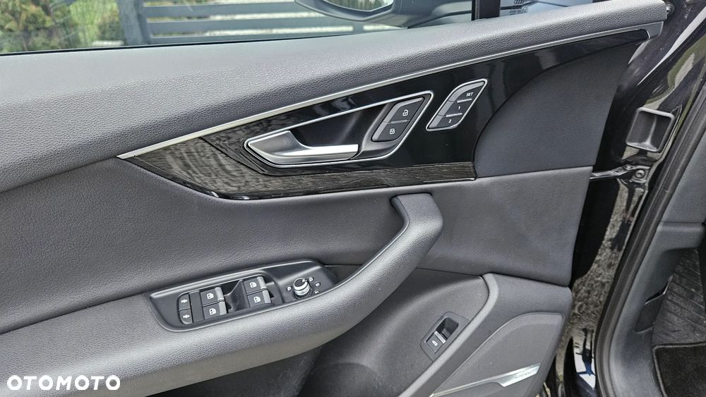 Audi Q7 3.0 TFSI Quattro Tiptr - 20
