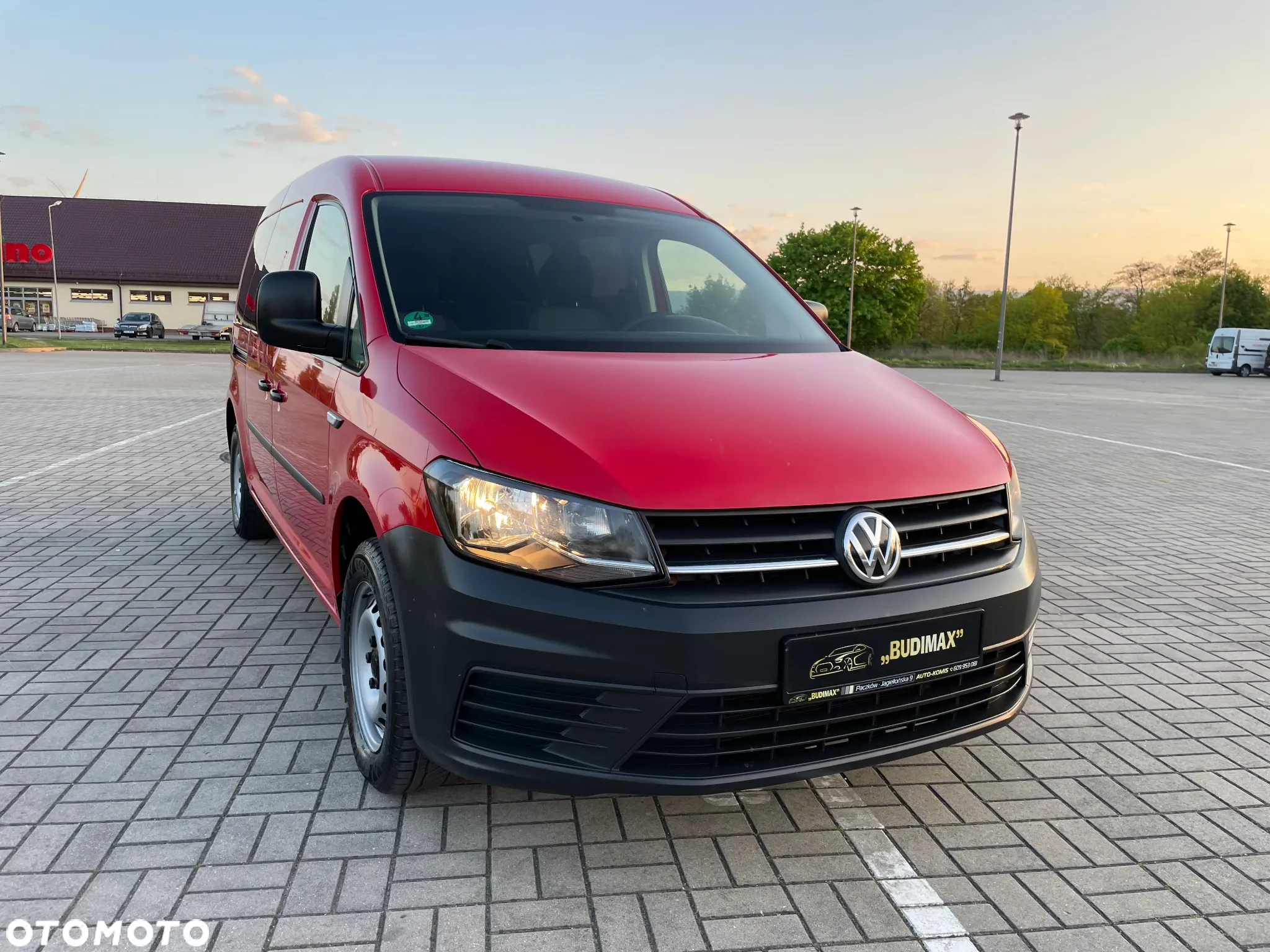 Volkswagen Caddy 2.0 TDI (5-Si.) Alltrack - 2