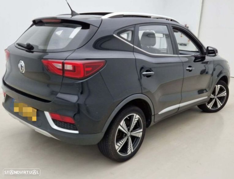 MG ZS EV 44.5 kWh Luxury - 2