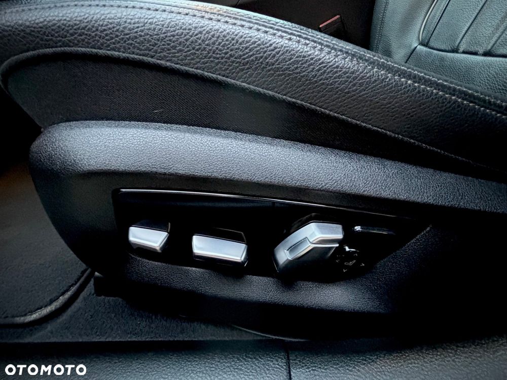 BMW Seria 5 520d xDrive M Sport sport - 20