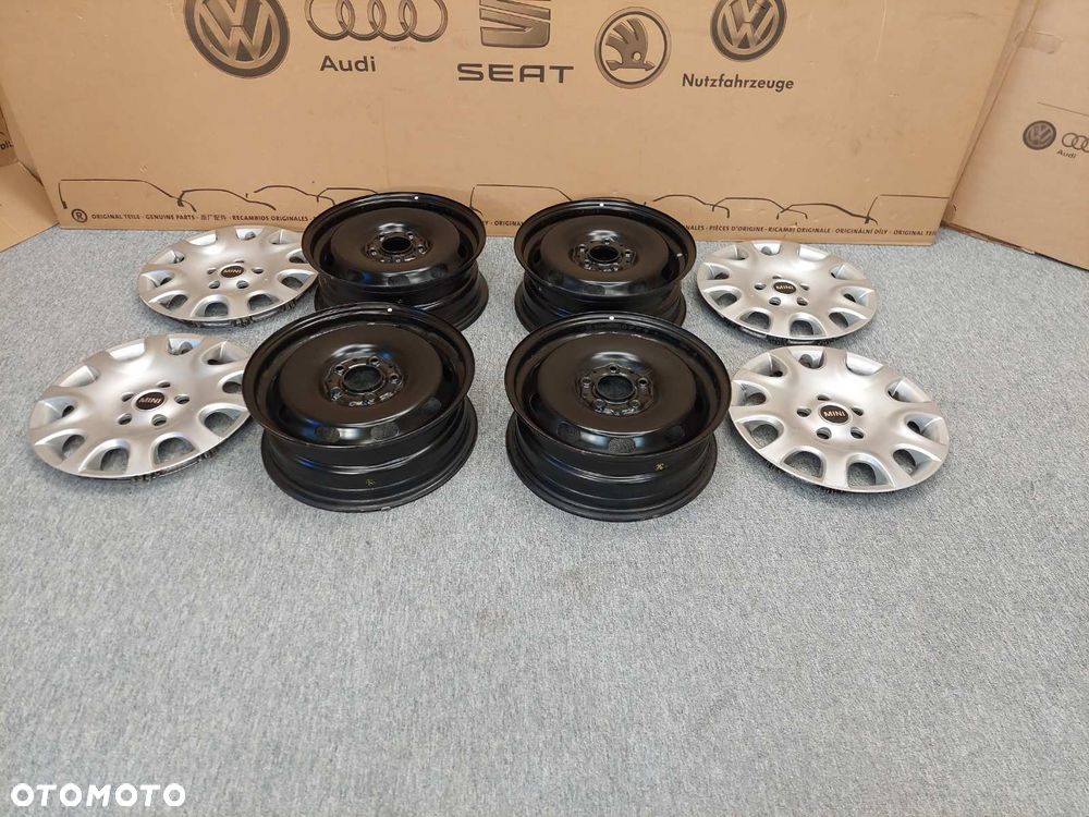 Mini F55 F56 F57 Felgi R16 Kolpaki - 4