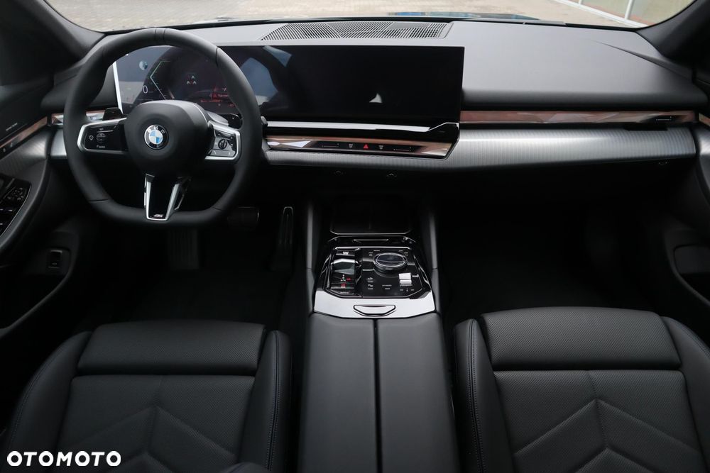 BMW Seria 5 520i - 16